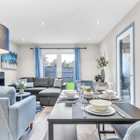 Mk 2-Bedroom Contractor'S Gem, 5 Beds, Sleeps 6, Free Parking ミルトン・ケインズ エクステリア 写真