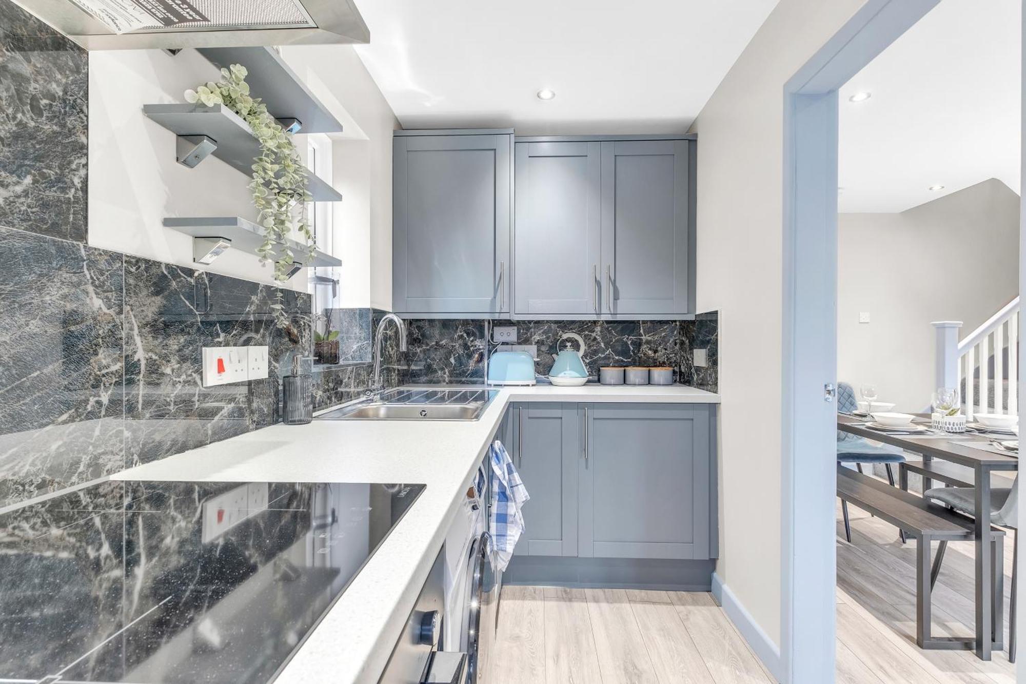 Mk 2-Bedroom Contractor'S Gem, 5 Beds, Sleeps 6, Free Parking ミルトン・ケインズ エクステリア 写真